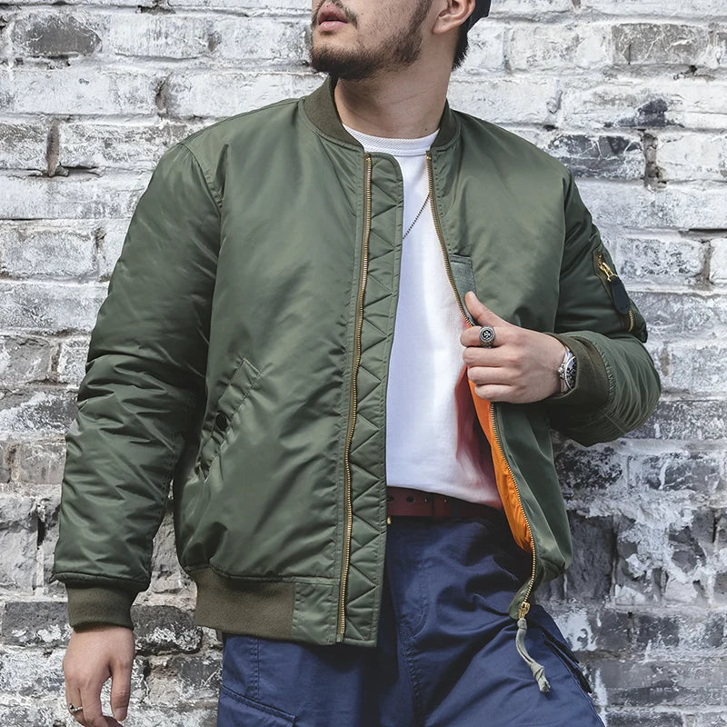 Maden Herren-Pilotenjacke MA1 im Vintage-Stil, Grün – Dicker Wintermantel aus Baumwolle mit Baseballtaschen
